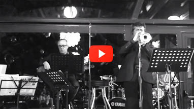 Inviare il video "Jazz nella Antica Stazione Ferroviaria di Ficuzza - Roma"