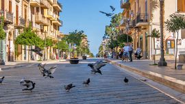 Bagheria - Corso Umberto - Una tranquilla domenica mattina