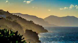 Bagheria - nebbia mattutina sulla costa di Mongerbino