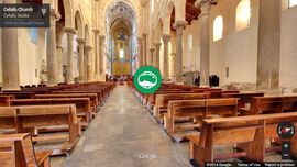 Photo Sphere Panorama from inside the cathedrale