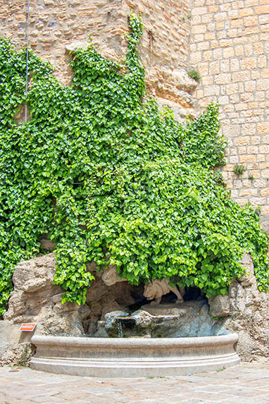 Sizilien - Gangi - Löwen-Brunnen