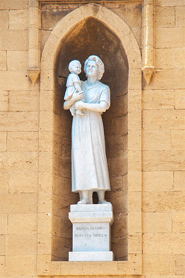 Sizilien - San Nicola l'Arena - Statue