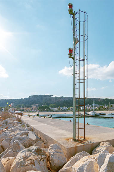 Sizilien - San Vito Lo Capo - Signallampen