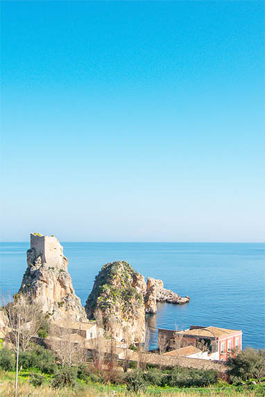 Sizilien - Scopello - Kliff