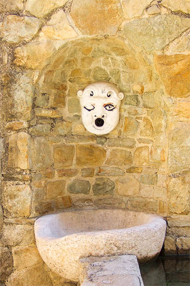 Sizilien - Corleone - Brunnen