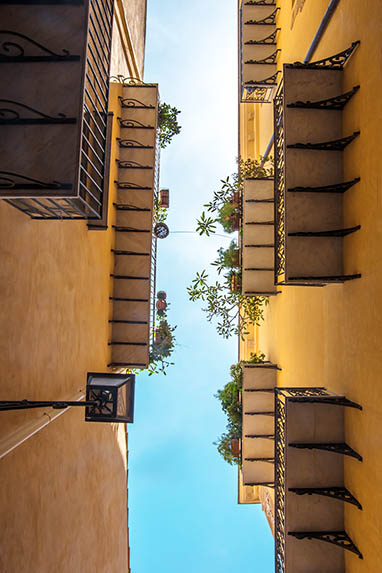 Sizilien - Palermo - Enge Gasse in der Altstadt