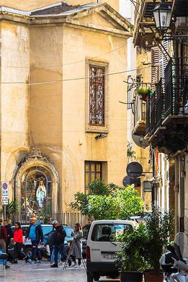 Sizilien - Palermo - Gassen - Kirche