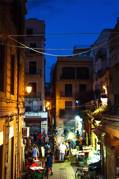 Sizilien - Palermo - Gassen - Nightmarket
