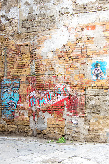 Sizilien - Palermo - Street Art - Baby