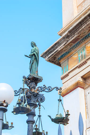 Sizilien - Palermo - Teatro Politeama - Kandelaber