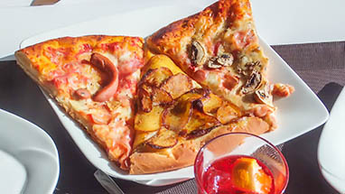 Herzhaftes in einer italienischen Bar